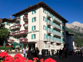 Гостиница Hotel Cortina  Кортина-Д'ампеццо